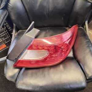 Passenger Tail Light Quarter Panel Mounted Fits 2011-2013 INFINITI M37