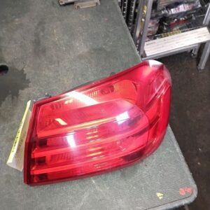 Passenger Tail Light Quarter Panel Mounted Fits 2015-2017 BMW M4