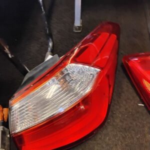 Passenger Tail Light Incandescent Sedan Fits 2014-2016 KIA FORTE